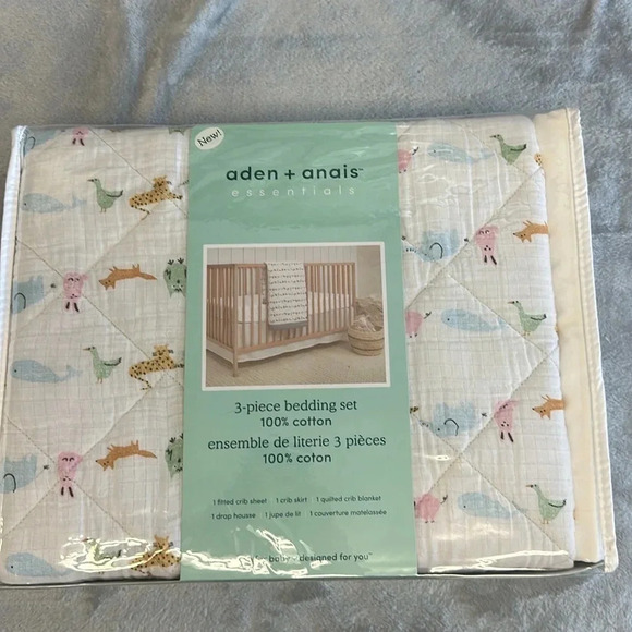 Aden +  Anais - NWT - quilts, sheet, and skirt. 3 piece set - Picture 4 of 9